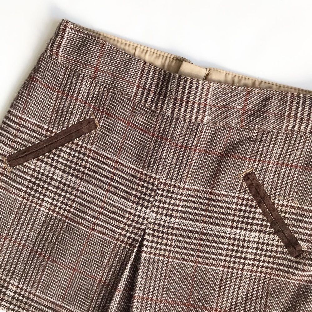 Brown plaid pleaded skirt EUC fits like 5T - Picture 2 of 3